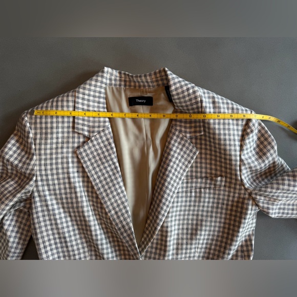 Theory Ivory Linen Blazer - Picture 8 of 10